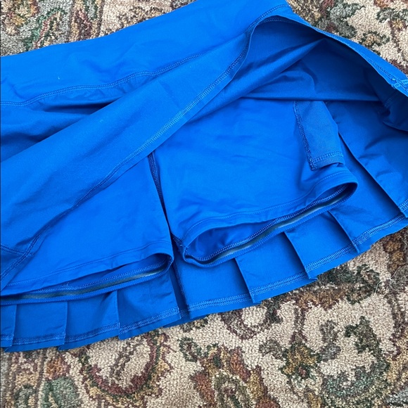 Vintage LuLuLemon sz 6 blue Pacesetter skirt - Picture 4 of 5